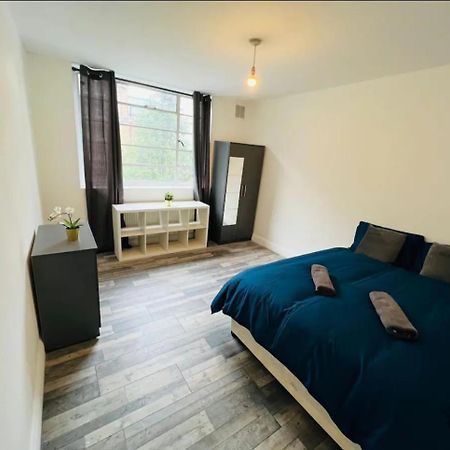 Апартаменты Tower Bridge Family Flats Лондон Экстерьер фото