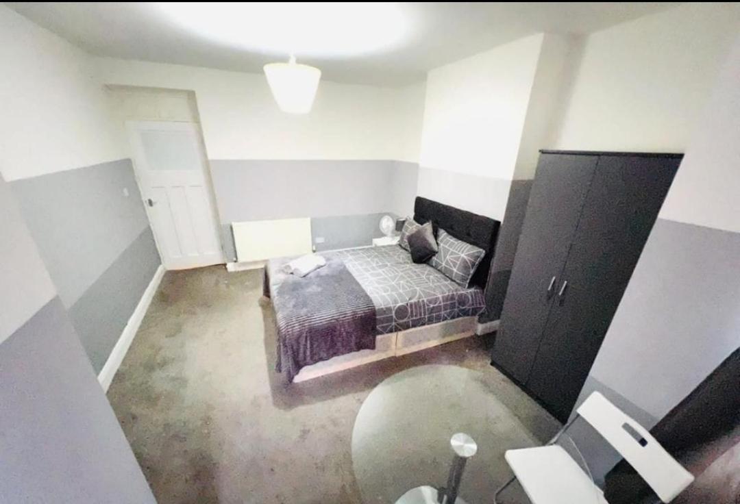 Апартаменты Tower Bridge Family Flats Лондон Экстерьер фото
