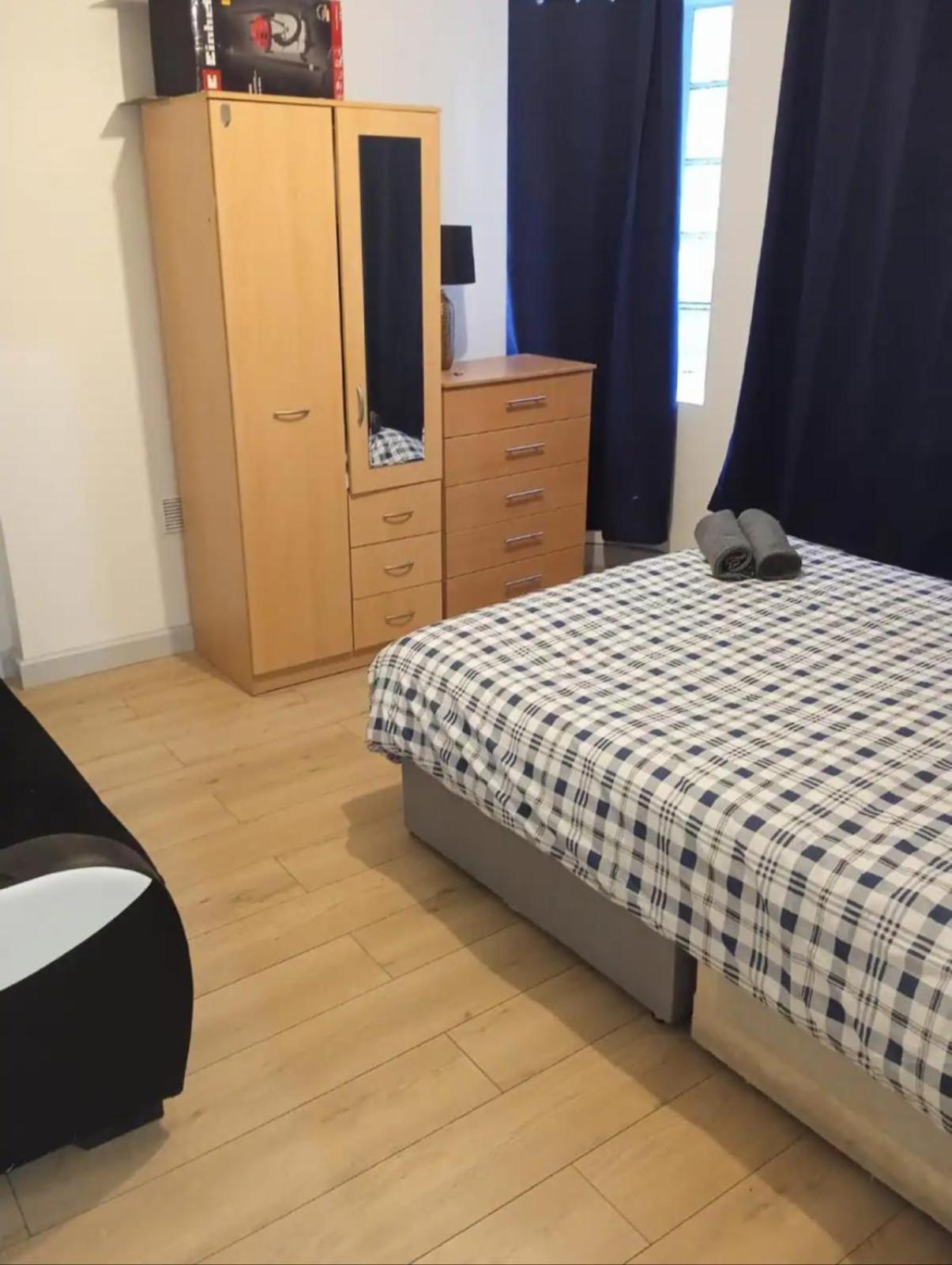 Апартаменты Tower Bridge Family Flats Лондон Экстерьер фото