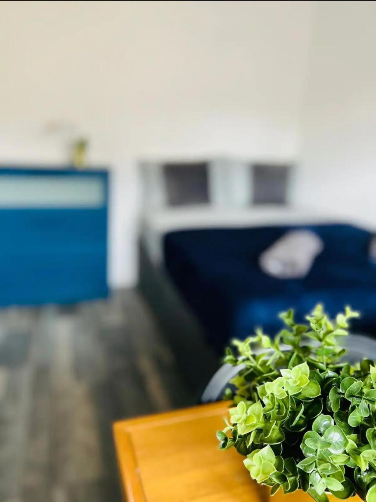 Апартаменты Tower Bridge Family Flats Лондон Экстерьер фото